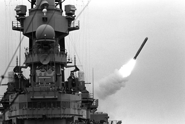 Image:Missouri missile BGM-109 Tomahawk.JPG