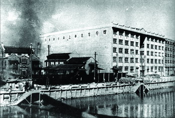 Image:Sihang before battle.jpg