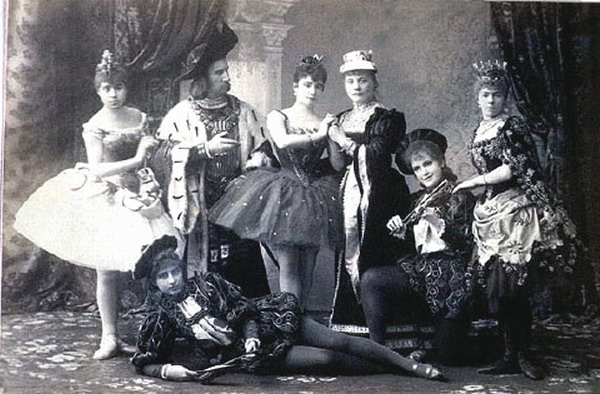 Image:Sleeping beauty cast.jpg