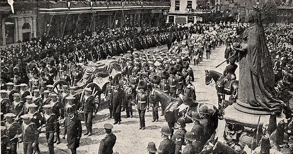 Image:Funeral of Edward VII -1910 -cropped.JPG