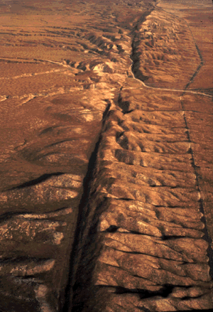 Image:San andreas fault arial two.gif