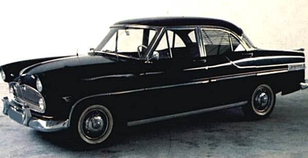 Image:Simca vedette 1956.jpg