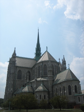 Image:NewarkCathedral.jpg