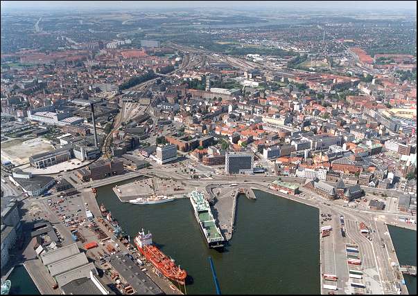 Image:Århus city trafikhavn.jpg