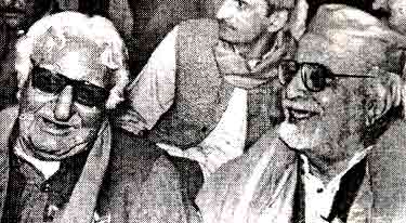 Image:WaliKhan4.jpg