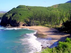 "Baie des Tortues" (Turtle Bay) near "La roche percée" (Pierced Rock) at Bourail in New Caledonia