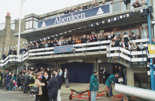 Image:Exterior KCS Boat House.jpg