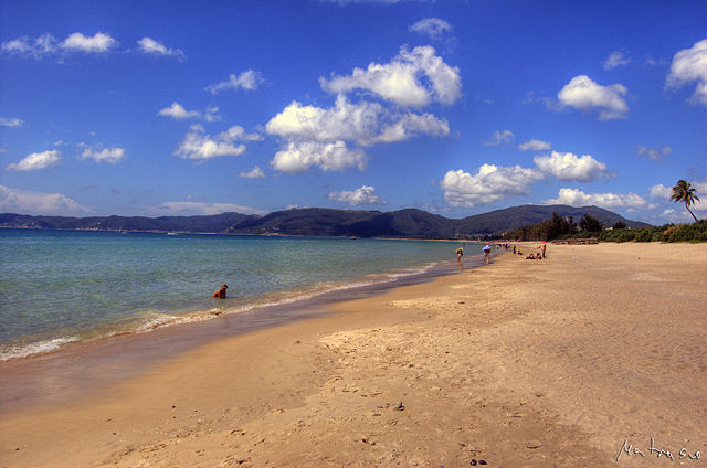 Image:Sanyabeachchina.jpg