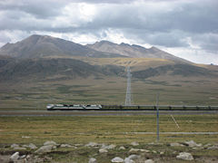 The world's highest railway connecting Tibet with eastern Chinese provinces for the first time by rail. Operational since July 2006.