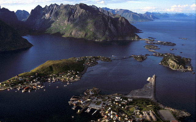 Image:Reine-3.jpg