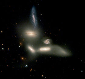 Seyfert's Sextet is an example of a compact galaxy group. Credit:Hubble Space Telescope/NASA/ESA.