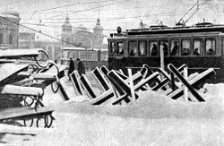 Anti-tank fortifications on Moscow streets, 1941.