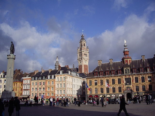 Image:Place du G&eacute;n&eacute;ral de Gaulle, Lille.JPG