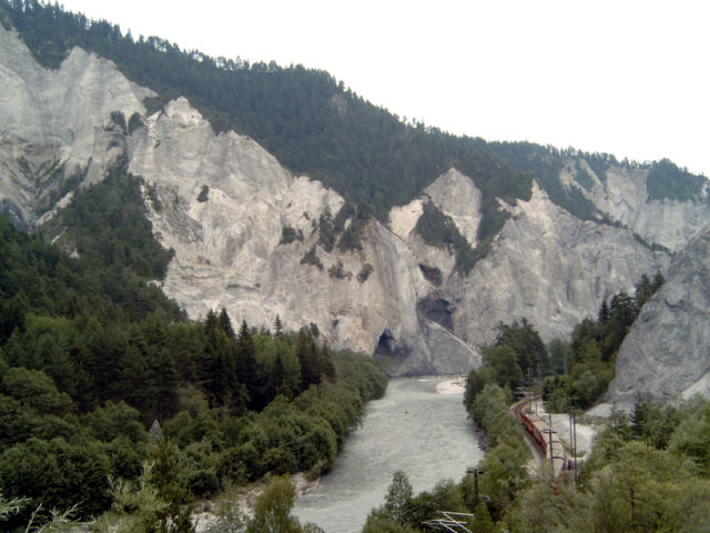 Image:Rhine canyon.JPG