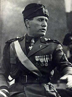 Image:Mussolini young.jpg