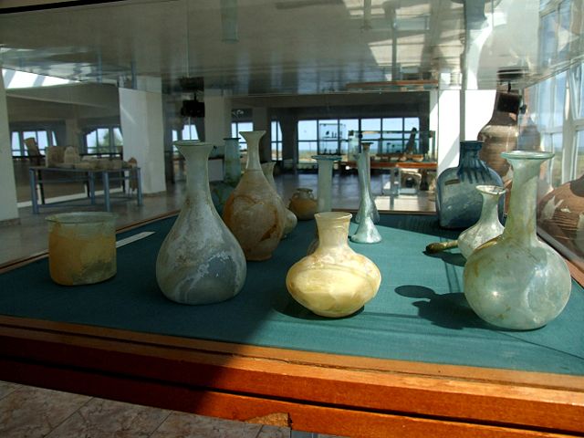 Image:2006 0814RomanGlassHistriaMuseum20060336.jpg