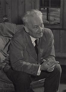 Albert Szent-Gy&ouml;rgyi, pictured here in 1948, was awarded the 1937 Nobel Prize in Medicine for the discovery of vitamin C