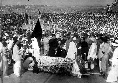 Image:Jinnah funeral2.jpg
