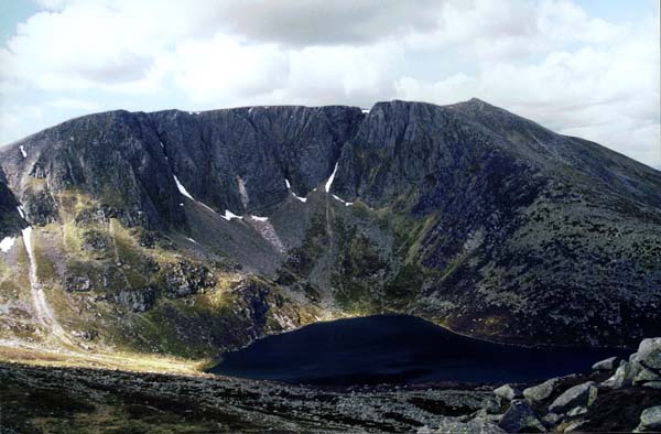 Image:Lochnagar.jpg