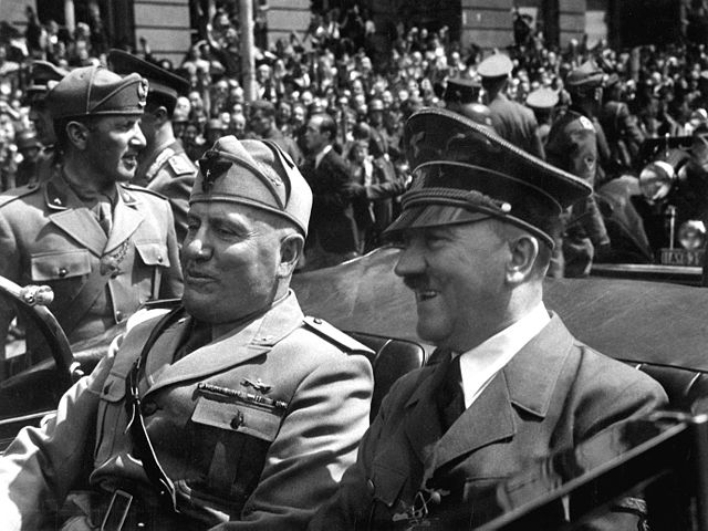 Image:Hitler and Mussolini June 1940.jpg