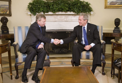 Image:Bush dehoopscheffer.jpg